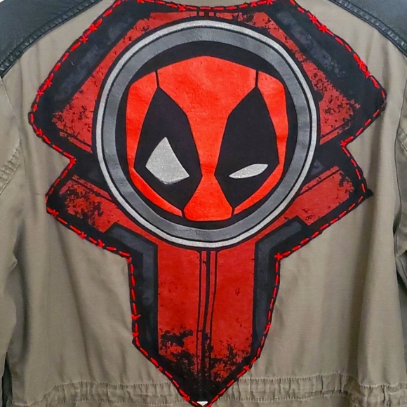 Deadpool Jacket - Picture 7 of 7